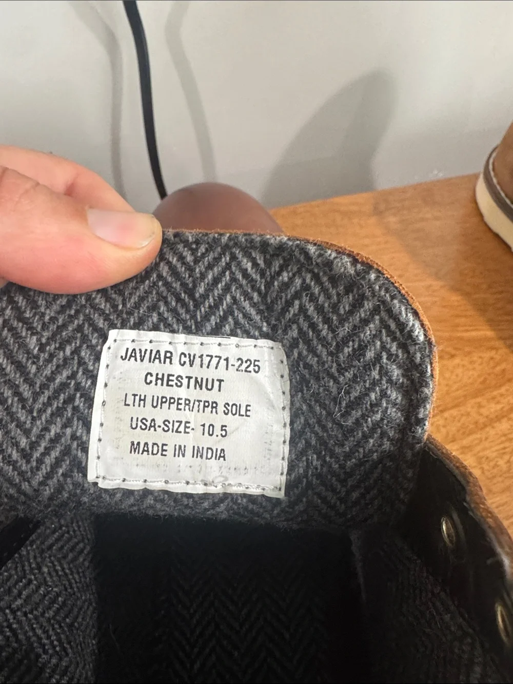 Crevo chukka boots